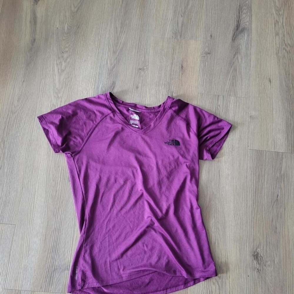 The North Face Women's Short Sleeve Tee